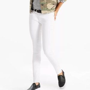 Levi’s 711 Skinny Jeans Mid Rise Denim White Size 34 x 30 18 Medium NEW